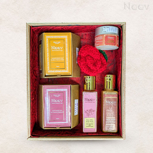 AYURVEDIC GIFT BOX FOR WOMEN & MEN