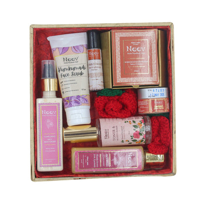 LUXURIOUS KUMKUMADI GIFT BOX | FACE OIL & BEAUTY ESSENTIALS